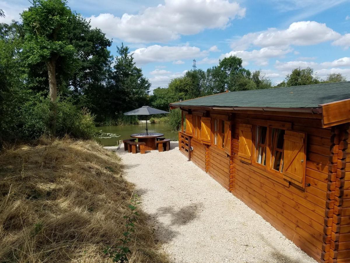 West Pool Cabin Lincoln Exterior foto